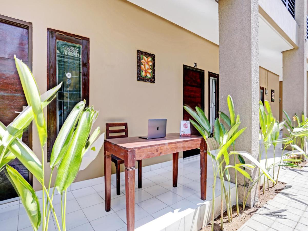 Oyo 90456 Moh Yamin Residence Balian Exterior foto