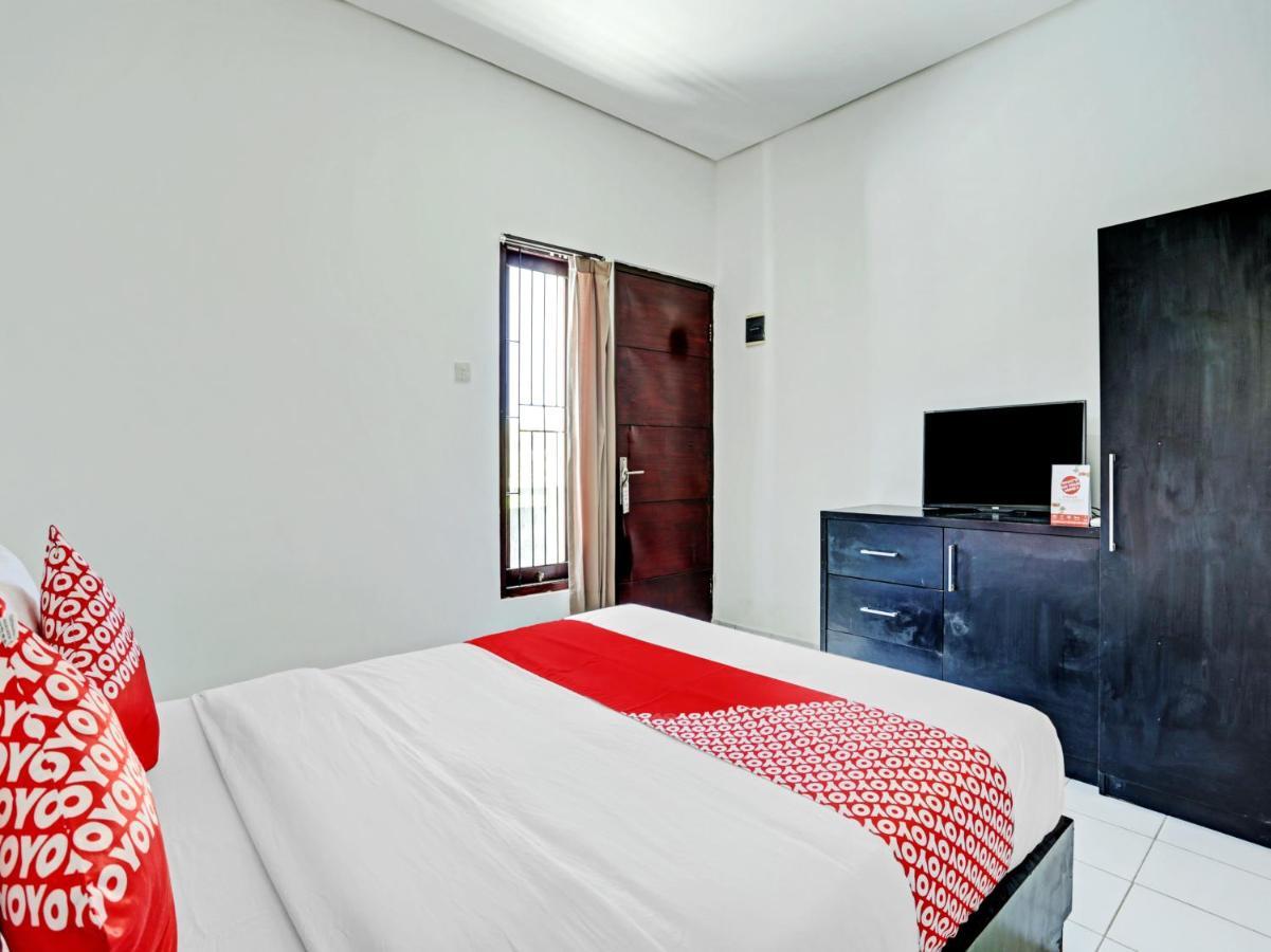 Oyo 90456 Moh Yamin Residence Balian Exterior foto
